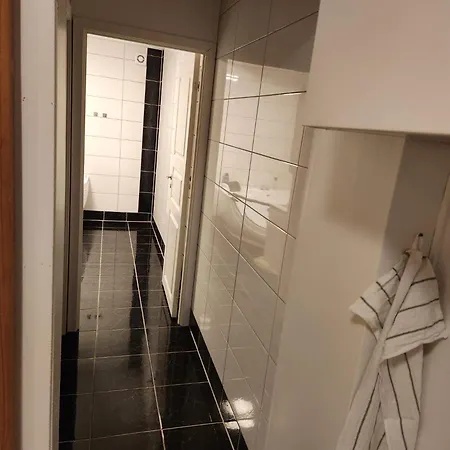 In Sjetnemarka - Free Parking And Wifi Apartment